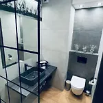 شقة Labar